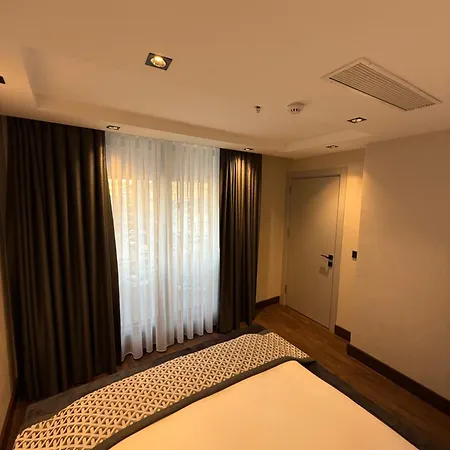 Nevizade Avangart Hotel 3*