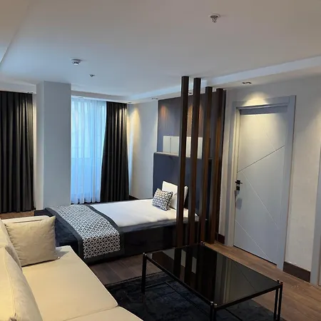 Hotel Nevizade Avangart