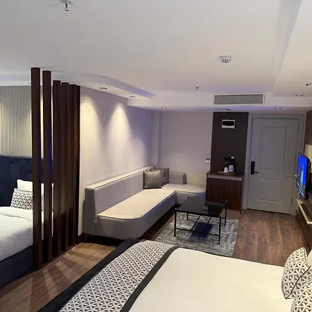 Nevizade Avangart Istanbul