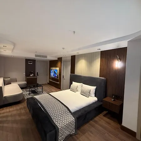 Nevizade Avangart Istanbul