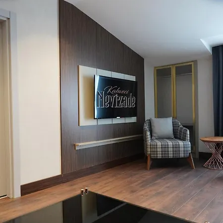 Hotel Nevizade Avangart 3*